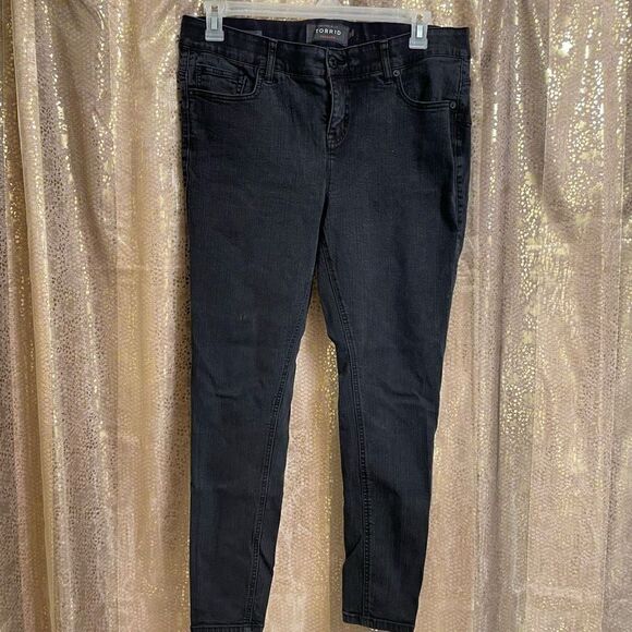 Torrid Bombshell Stretch High Rise Skinny Jeans Black, 16R - Picture 1 of 5